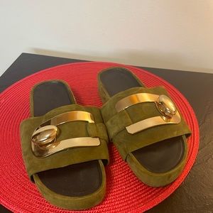 Stella Luna raised sandals